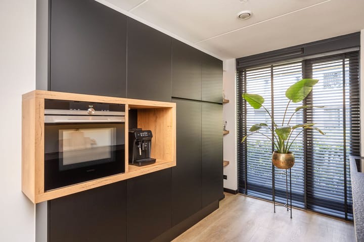 Foto 24 van Botlekhof 9