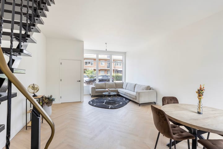 Foto 15 van Industriestraat 25