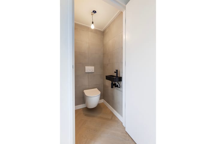 Foto 18 van Industriestraat 25