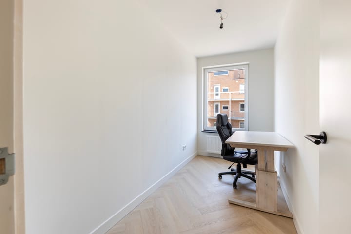 Foto 20 van Industriestraat 25