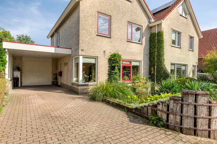 Foto 10 van de Esch 15