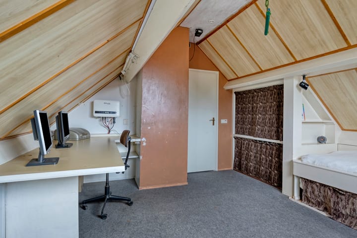 Foto 36 van de Esch 15