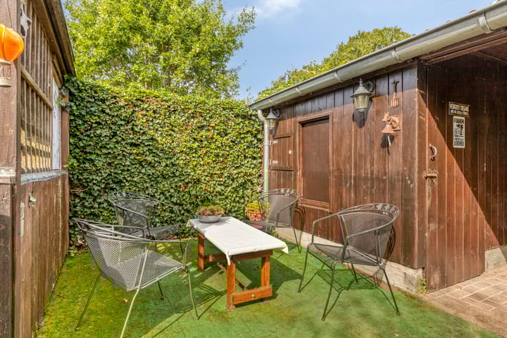 Foto 41 van de Esch 15