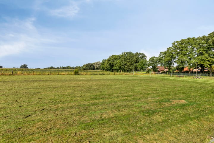 Foto 47 van de Esch 15