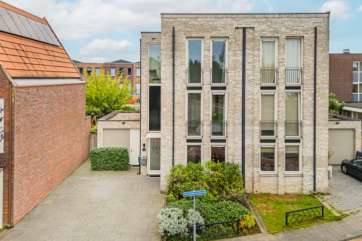 Foto 27 van Rentmeesterwaard 104