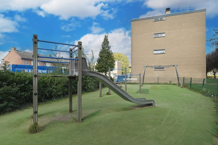 Foto 33 van Roosstraat 138