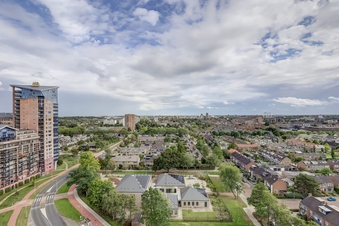 Foto 2 van Zonnesteintoren 30