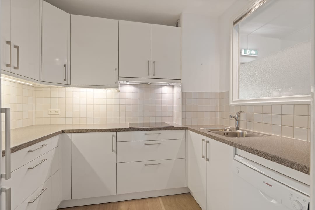 Foto 26 van Overzicht 76