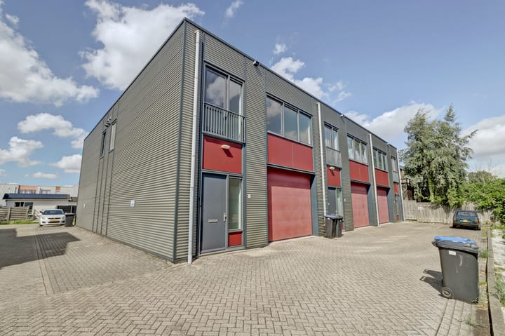 Photo 2 of Einsteinstraat 14-K1