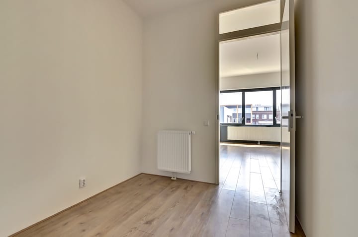 Photo 16 of Einsteinstraat 14-K1