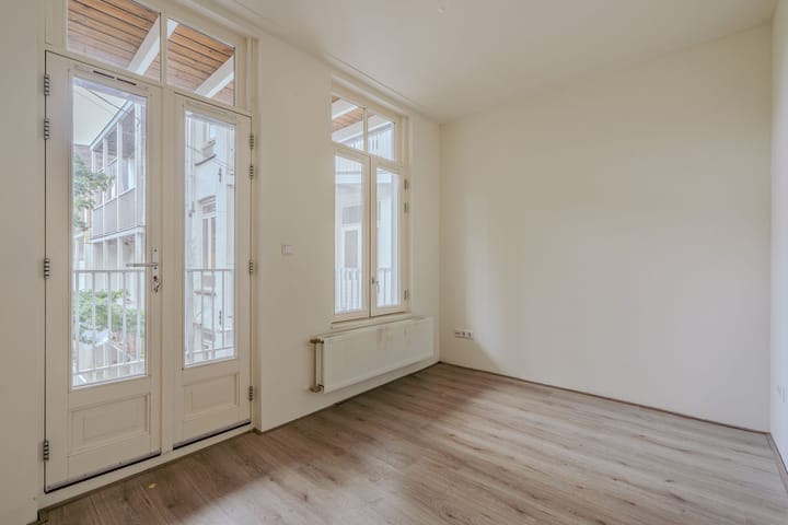 Foto 13 van Van Woustraat 58-2