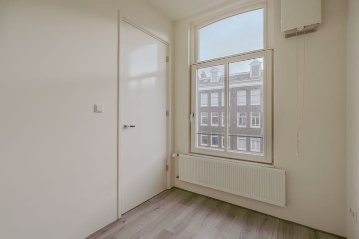 Foto 19 van Van Woustraat 58-2