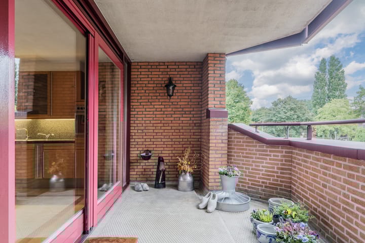 Foto 33 van Oostlaan 67