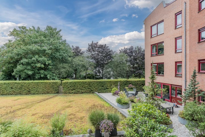 Foto 34 van Oostlaan 67