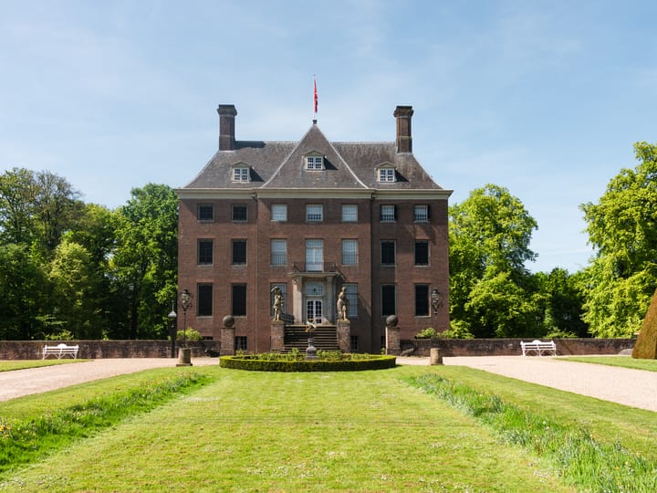 Photo 9 of "DE NEGENTIEN VAN ELST" - VERKOOP GESTART!