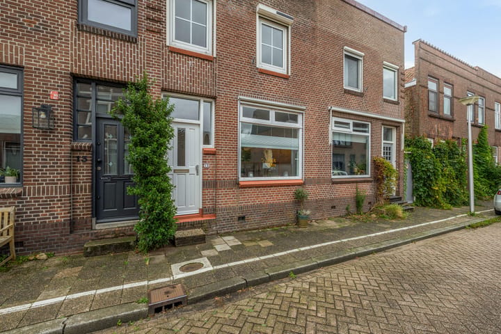 Foto 4 van Warmoezierskade 15