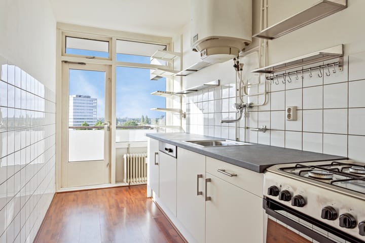 Photo 14 of Graaf Adolfstraat 172