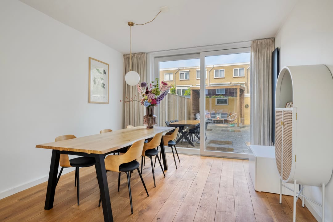 Foto 11 van Van Hallstraat 87