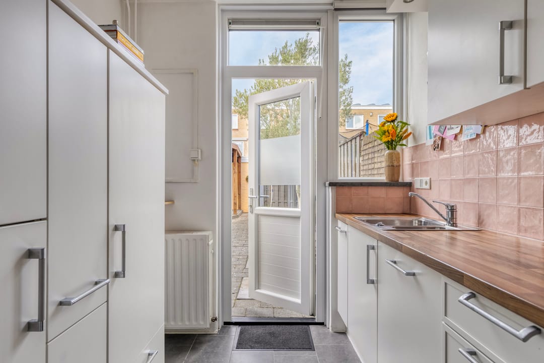 Foto 16 van Van Hallstraat 87