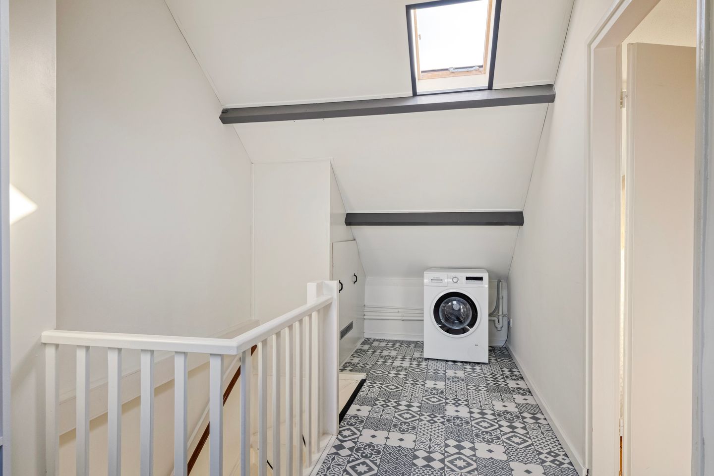 Foto 29 van Van Hallstraat 87