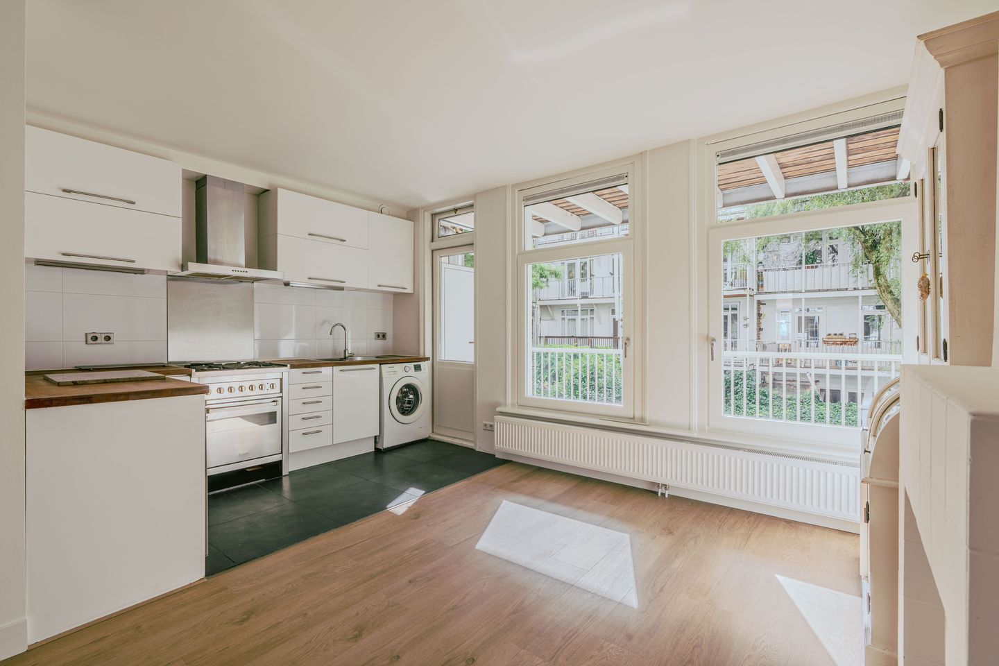 Photo 10 of Kanaalstraat 29-1