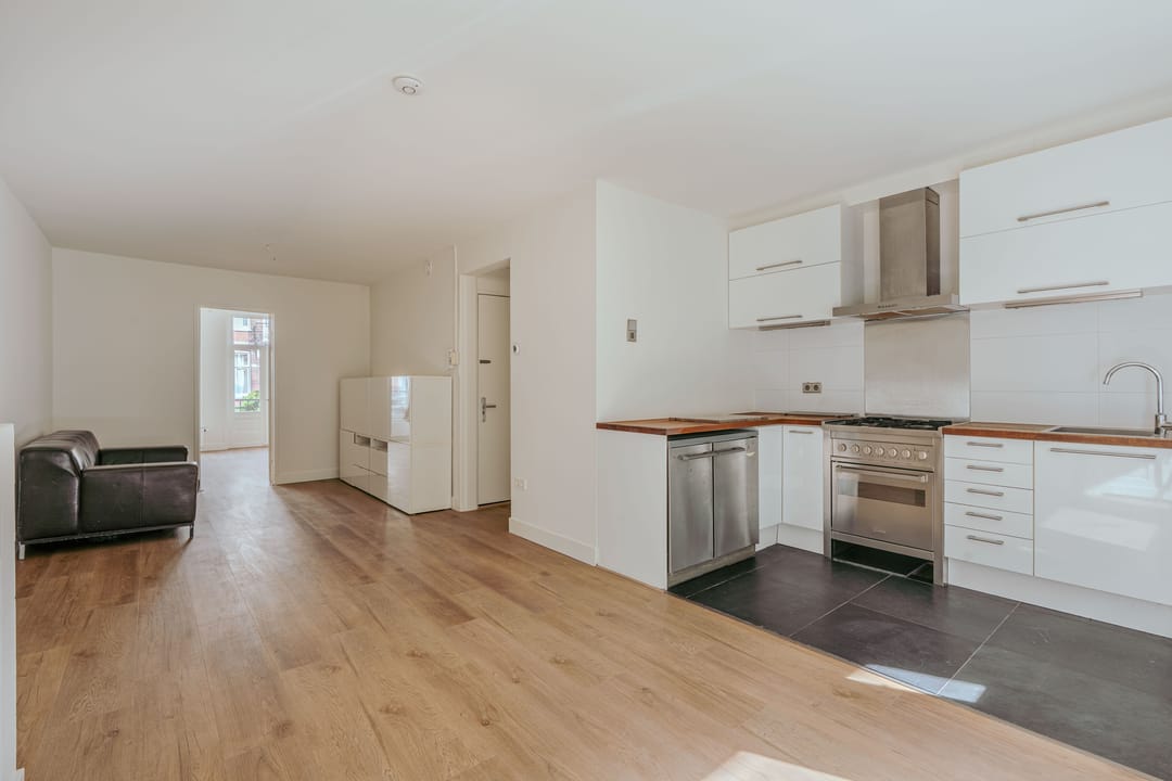 Photo 11 of Kanaalstraat 29-1