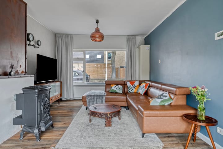 Foto 2 van Schoutstraat 10