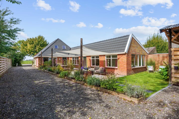 Foto 1 van Bredeweg 23