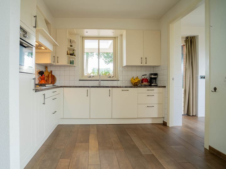 Photo 10 of Maatschappijstraat 2