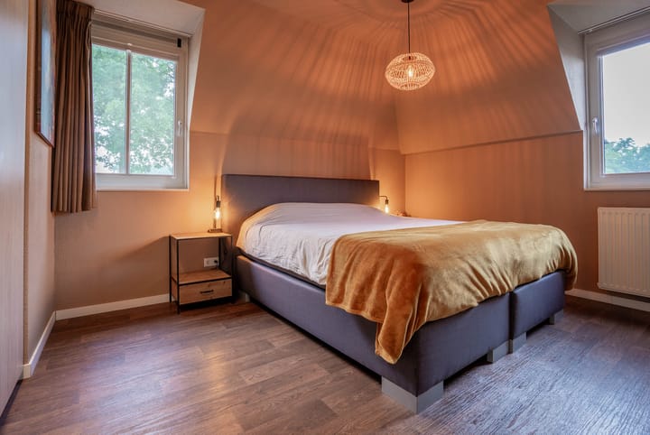 Photo 20 of Maatschappijstraat 2