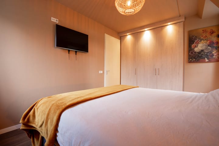 Photo 22 of Maatschappijstraat 2