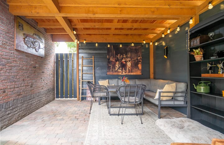 Photo 39 of Maatschappijstraat 2