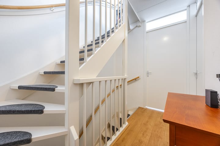 Foto 14 van Wilhelminalaan 4-D