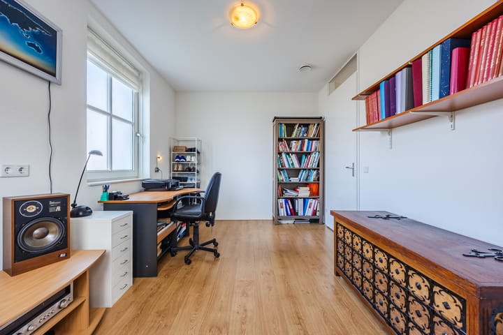 Foto 16 van Wilhelminalaan 4-D