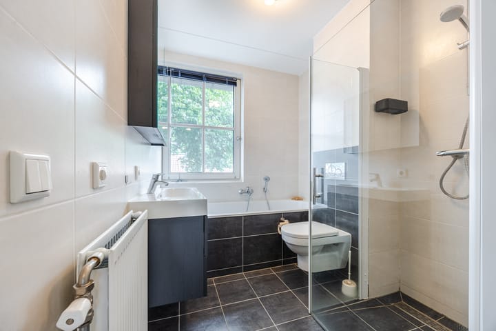 Foto 21 van Wilhelminalaan 4-D