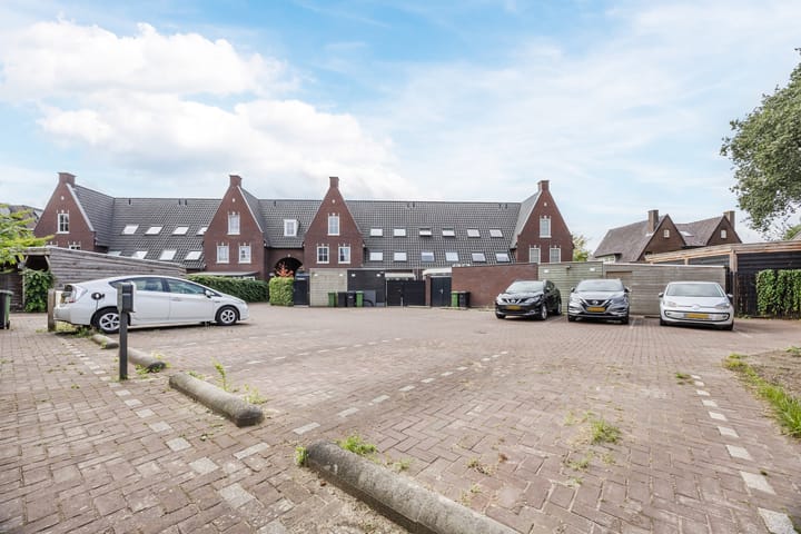 Foto 32 van Wilhelminalaan 4-D