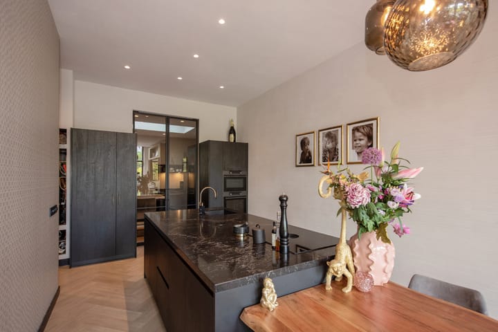 Foto 8 van Wagenstraat 148-1