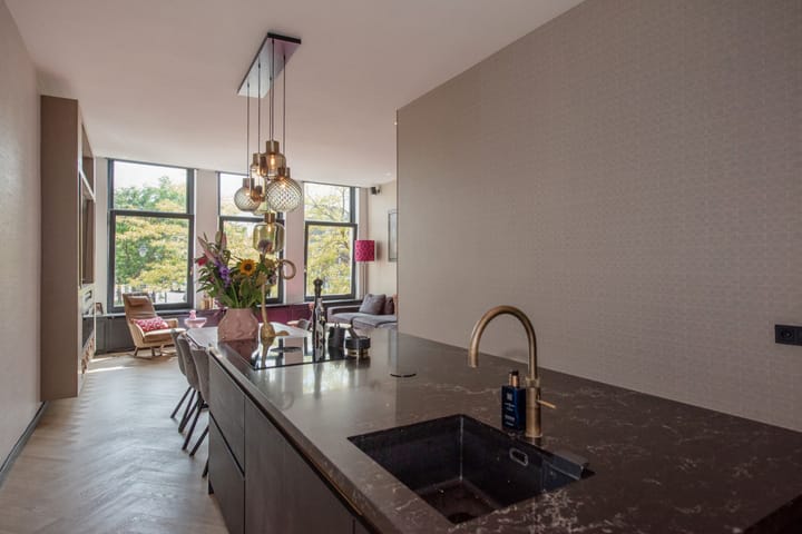 Foto 9 van Wagenstraat 148-1