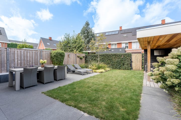 Foto 32 van Daan van Dijkhof 14