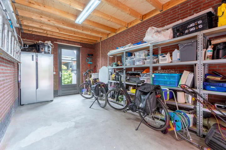 Foto 37 van Daan van Dijkhof 14