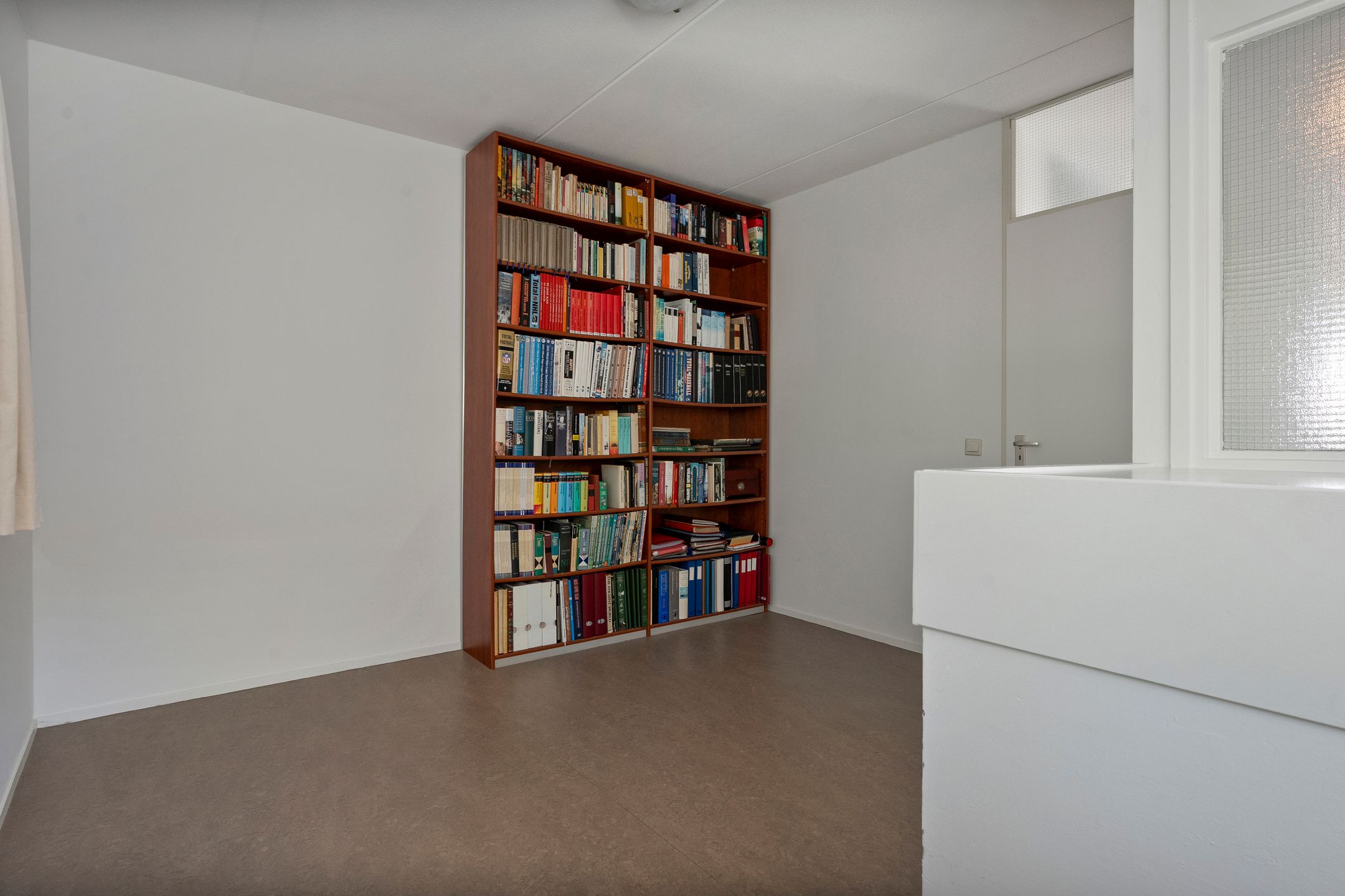 Photo 27 of Gouverneurlaan 39