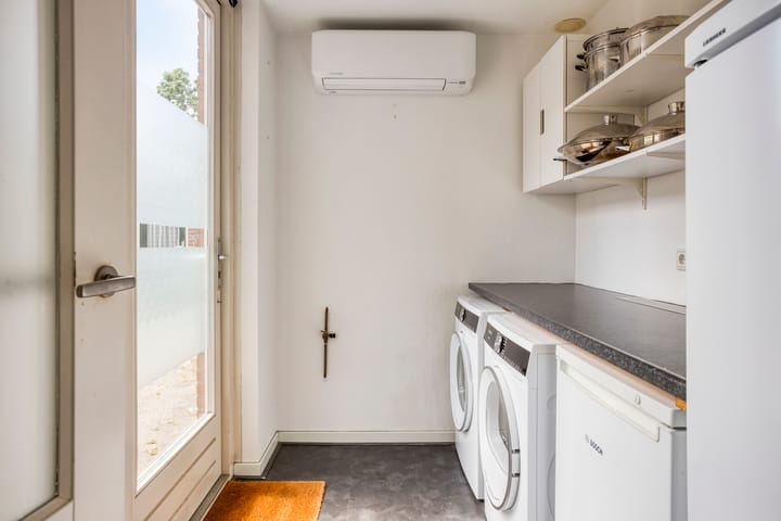 Foto 11 van Baarle Hertoglaan 65