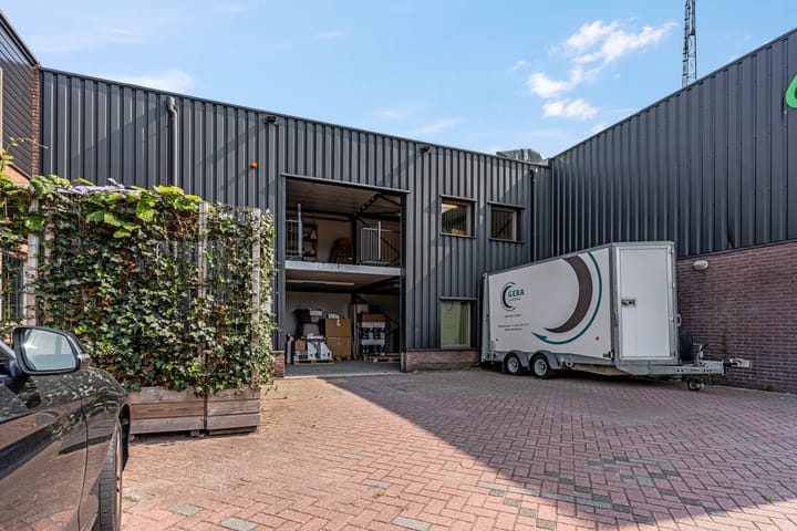 Talmastraat 16, Nijkerkerveen