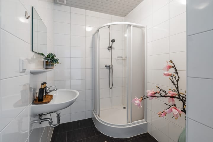 Foto 11 van De Genestetlaan 52