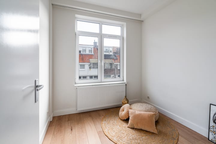 Foto 16 van De Genestetlaan 52