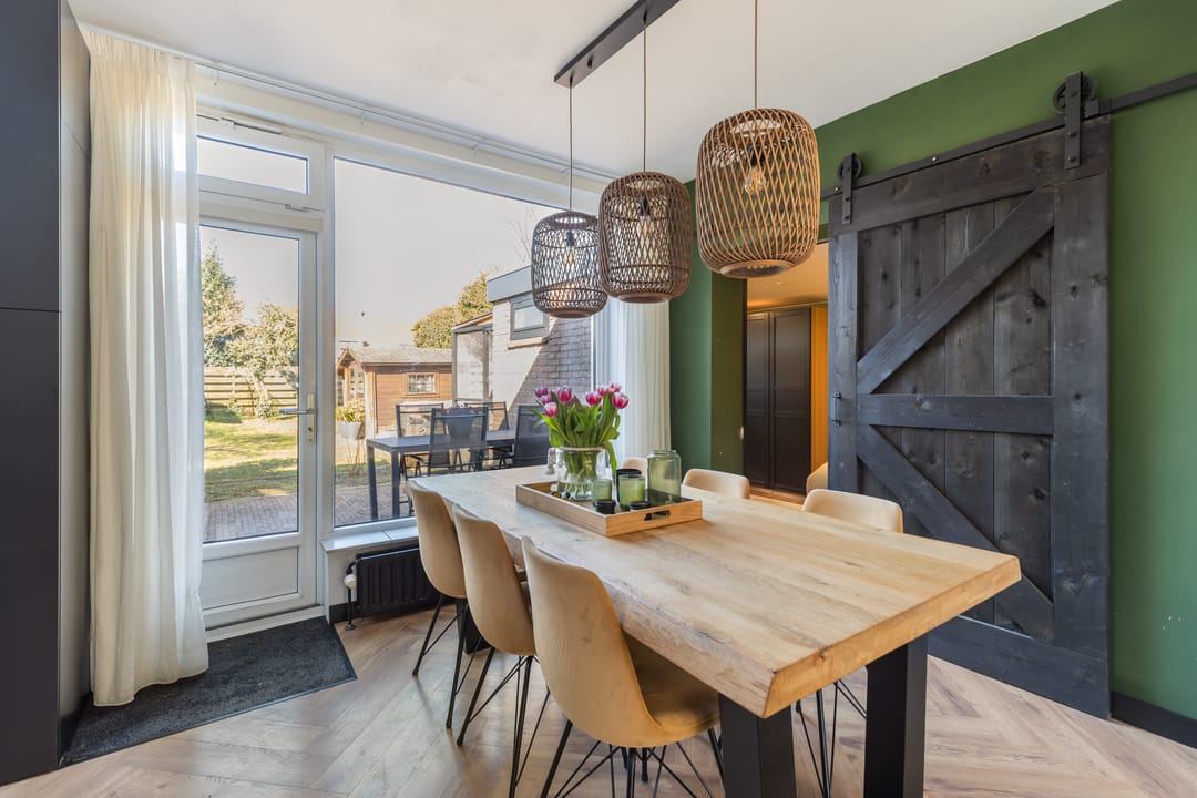 Photo 2 of Prins Bernhardlaan 68