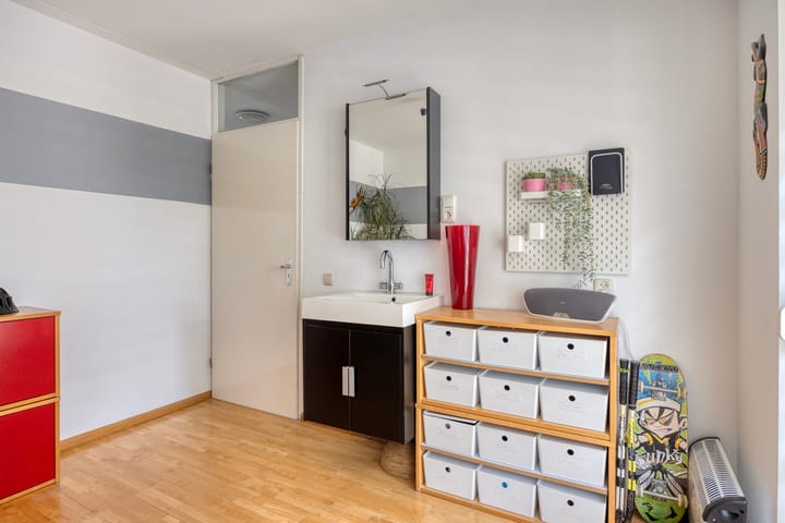 Foto 17 van Burg. Wijnandsstraat 68