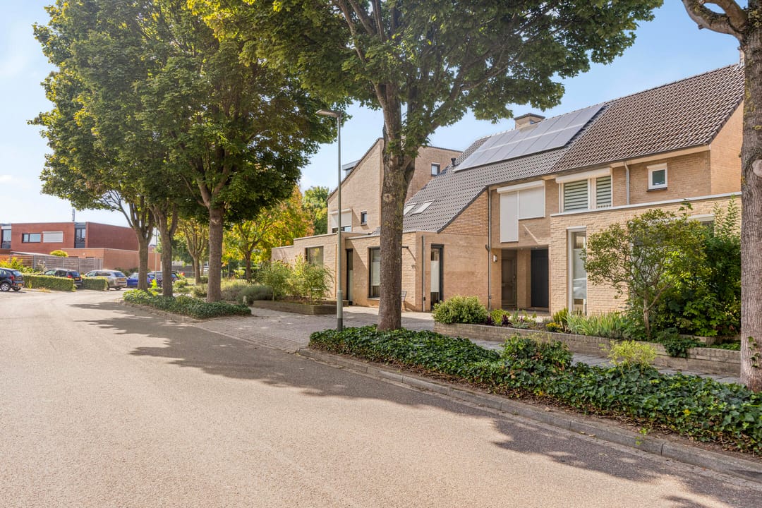 Foto 31 van Burg. Wijnandsstraat 68