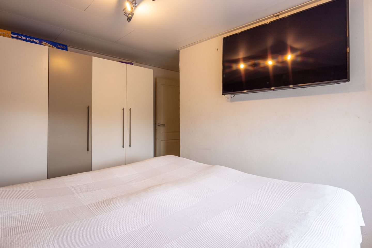 Photo 19 of Burgemeester Loysonstraat 16