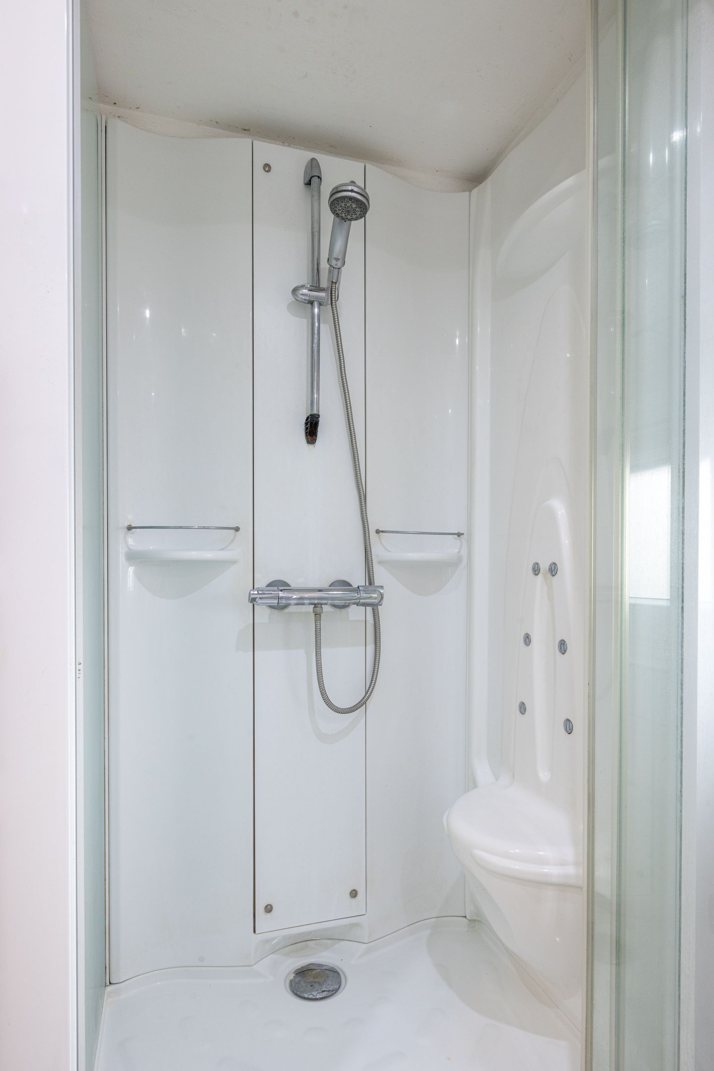 Photo 25 of Burgemeester Loysonstraat 16